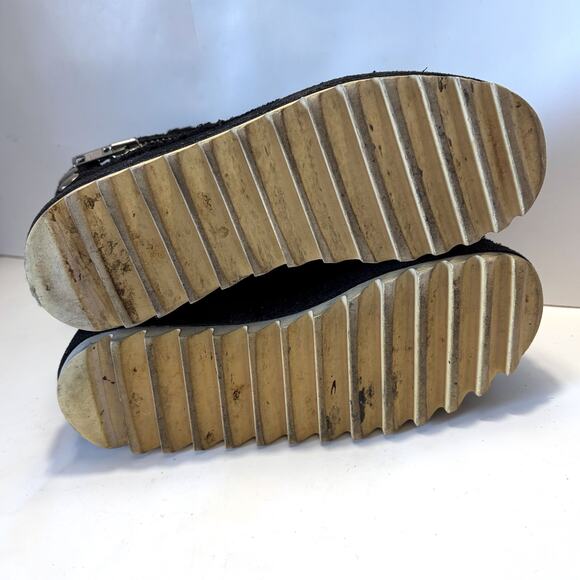 COMME DES GARCONS Textured Leather Zipped Ankle Boots in Black Size 8 - Picture 14 of 14